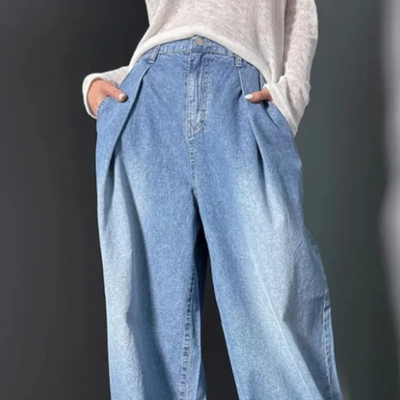 The Nova Oversized Jeans