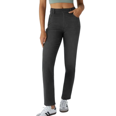 Women’s Essential Straight-Leg Jeans